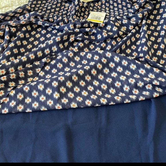 Michael Kors Navy flower layered Chiffon Blouse - Picture 2 of 5